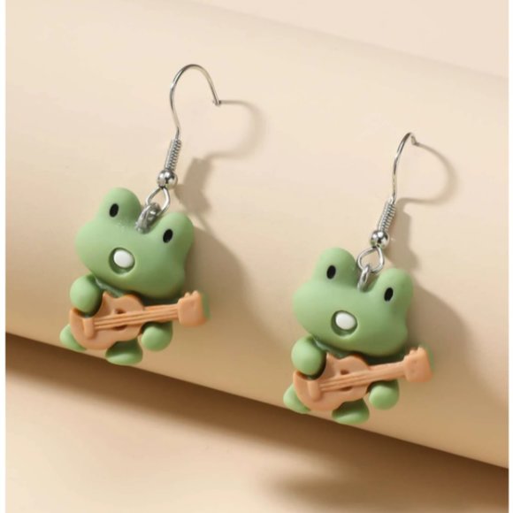 ROMWE - Cartoon Frog Drop Earrings - Picture 3 of 5